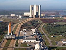 The KSC complex includes launch pads as well as operation facilities, hangars, and landing sites. The Center works closely with nearby Cape Canaveral. Courtesy of NASA, Wikimedia Commons. 