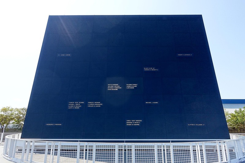 The Space Mirror Memorial at the KSC honors those who died in NASA missions, their names engraved in the Black granite and reflected by sunlight. Courtesy of Wikimedia Commons.