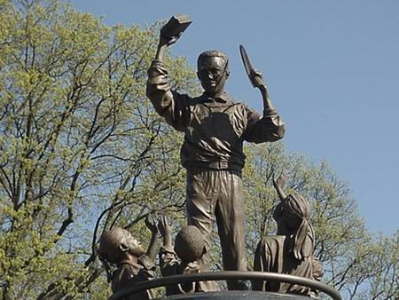 Arthur Ashe monument