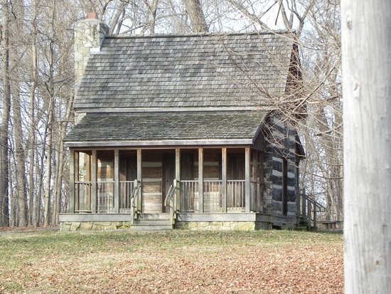 Today a park commemorates the battle and informs visitors with markers and historic sturctures that resemble the time.