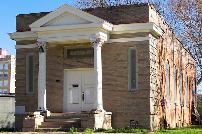 Built in 1912, Temple Freda is the only synagogue in the country named after a woman. 