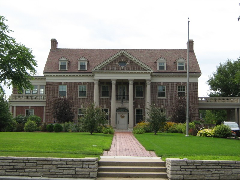 Front of Mansion, Taken on August 22, 2009