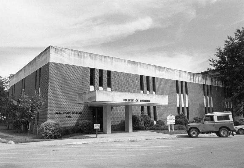 This is a photograph of Morgan after it was dedicate to Sara Posey Morgan, and became Montevallo's official College of Business.