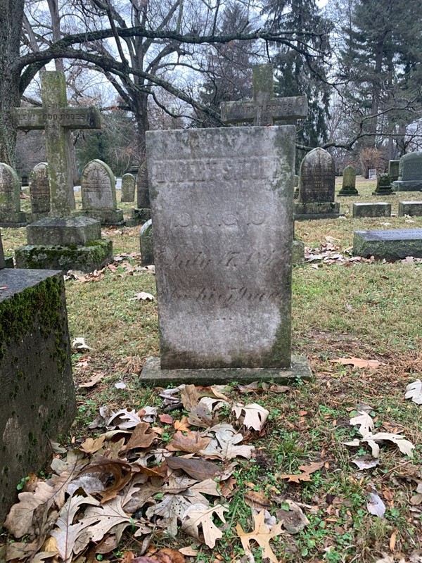 Robert Smith Todd's tombstone in the Lexington Cemetery.