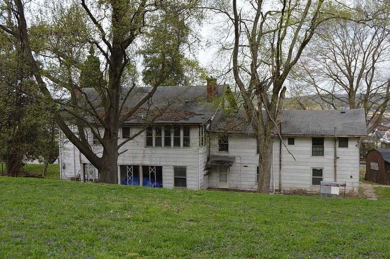 Catlett house from the back.