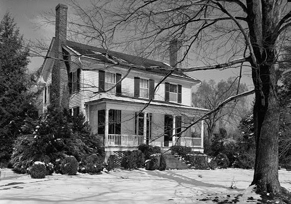 Black and white picture of the Nash-Hooper House