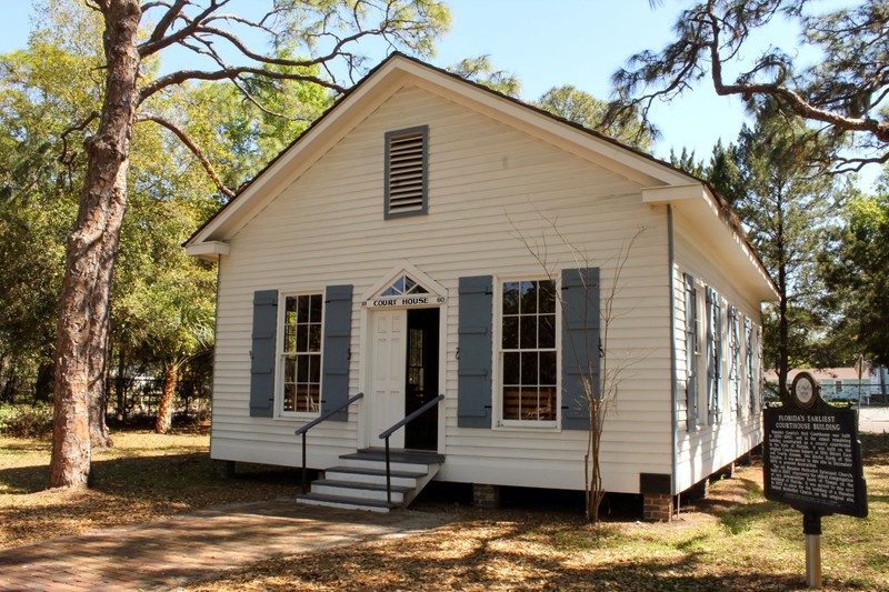 1860 Courthouse by Lane Logan