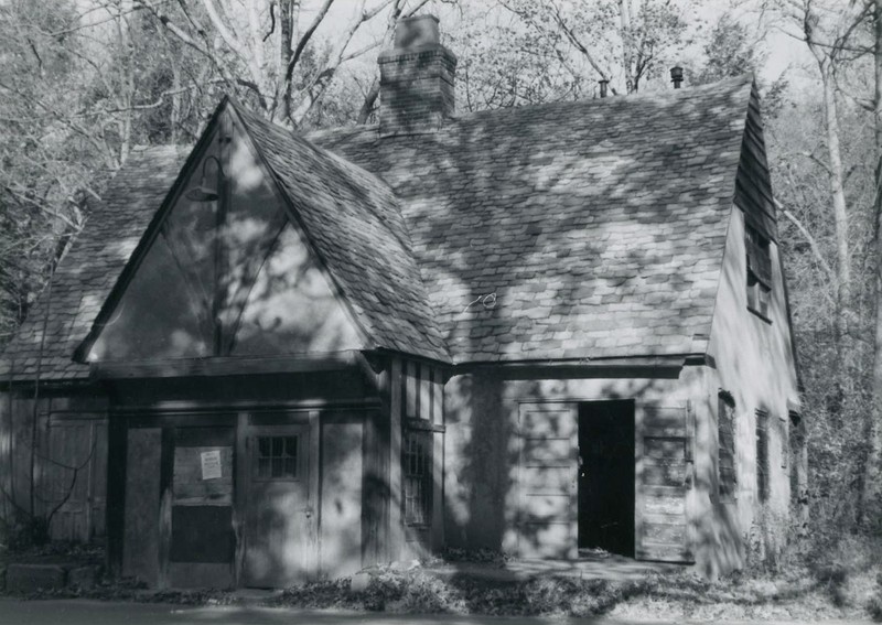 Bear Mountain Tollhouse in 1976.