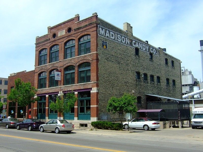 Building, Mixed-use, Commercial building, Neighbourhood