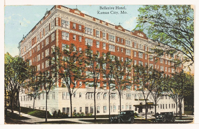 Bellerive Hotel postcard (likely from the 1920s)
