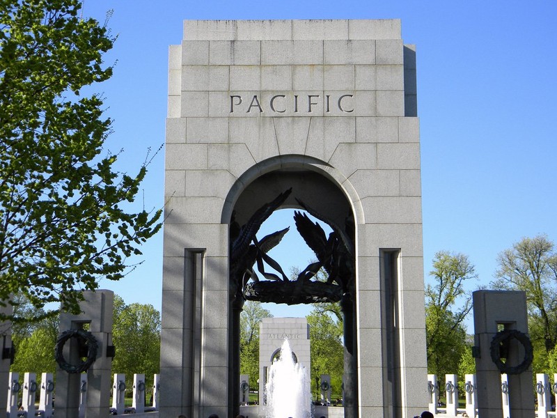 The Pacific Arch commemorates the island hopping campaigns against Japanese forces. Photo courtesy of Sdwelch1031 on Wikimedia.