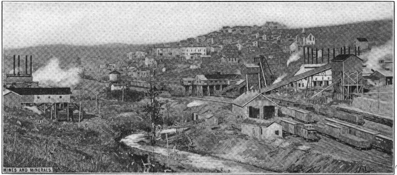 A David Coal and Coke Company mining operation in Thomas, WV in 1909