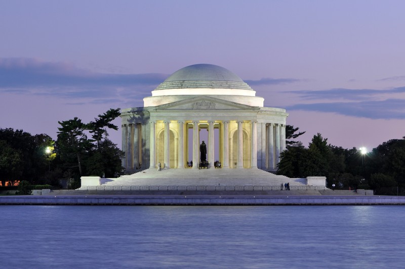 View of the Jefferson Memorial from the Tidal Basin at dusk. Photo by Joe Ravi, CC-BY-SA 3.0, Wikimedia Commons.