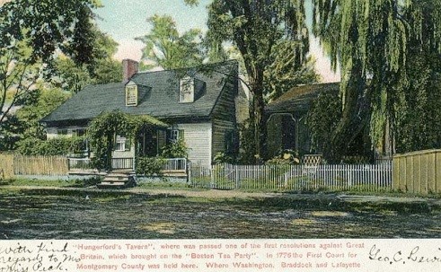 Postcard depicting the Tavern from around 1910. The caption goes on to list the amount of famous revolutionary figures who have stayed there.  