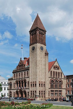 Albany's City Hall was added to the National Register of Historic Places in 1972. The tower features one of only 116 concert carillons in the country.