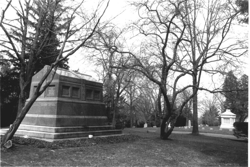 1997 NPS Photo Record of Cedar Hill Cemetary #10