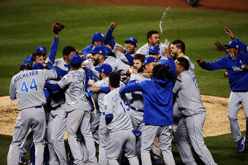 Kansas City celebrates Royals' World Series championship with