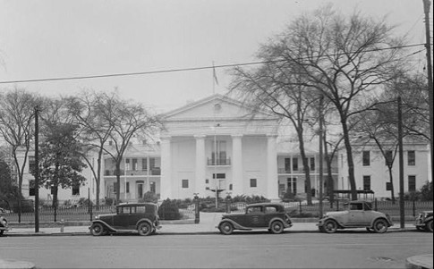 Early photo of the State House, circa 1930s-40s