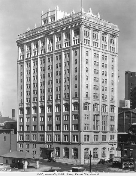 The Gothic Revival 14-story building was constructed in 1917-1922. Image obtained from Helix Architecture + Design. 