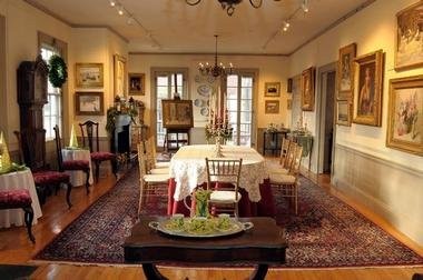 Dining room gallery (image from Vacation Idea)