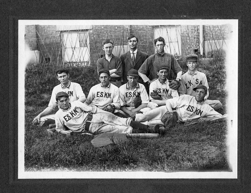 Team photo.  ca. 1925.  EKU Photograph Collection.