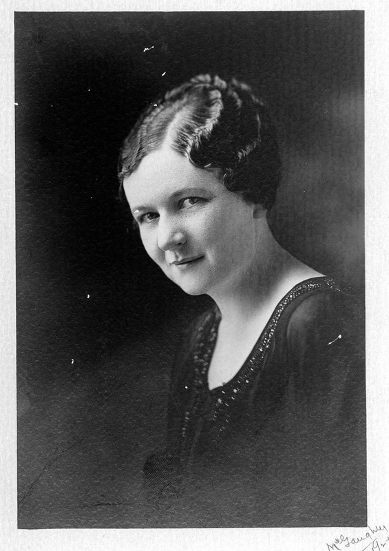 Pearl L. Buchanan, ca. 1925. EKU Photograph Collection.