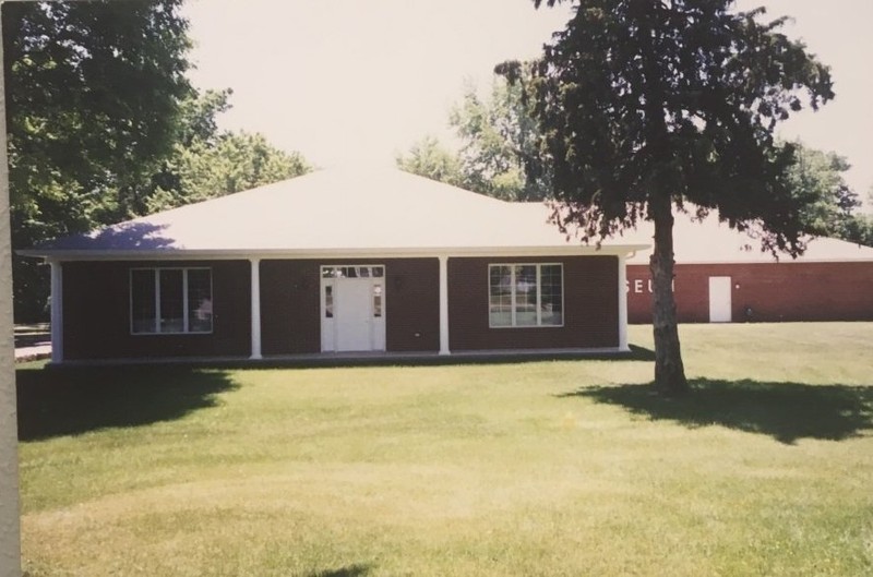 The museum after the new addition was built in 1992.