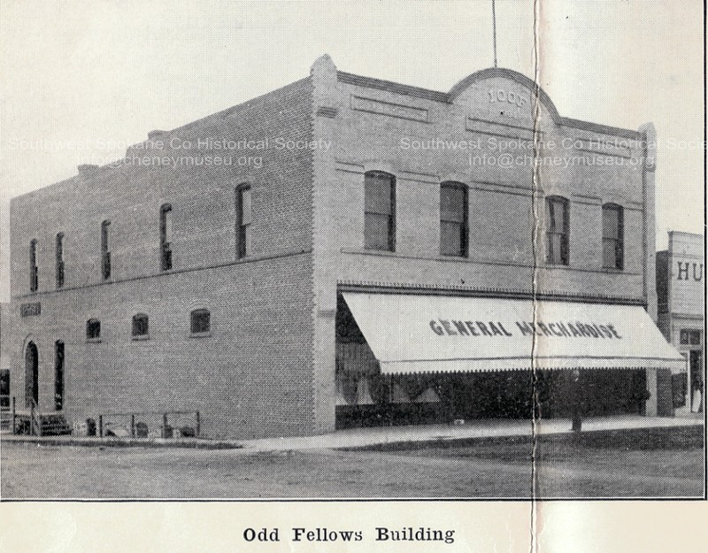 View of the Odd Fellows building in 1906