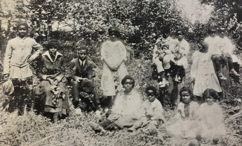 African American students of the Ceredo School in 1915. Image from the 1915 Ceredo-Kenova High School yearbook; courtesy of the Ceredo Historical Society Museum. 