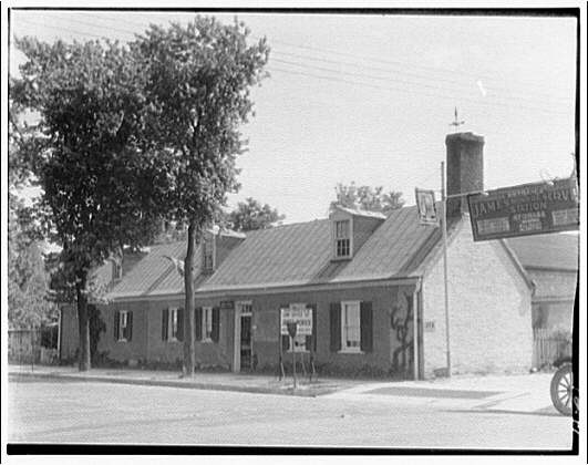 The building previously believed to have been James Monroe's law office, and currently serving as the James Monroe Museum, sometime approximately between 1920 and 1950