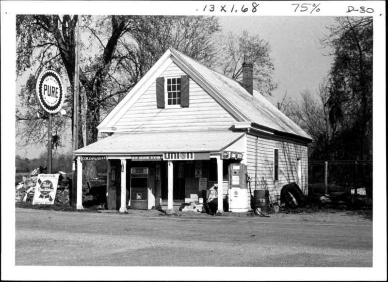 The Bucktown Village Store in 1975. 