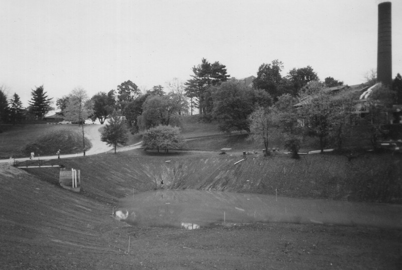 The College Lake in 1985 after it had been drained the Spoonholder was temporarily removed and rebuilt.