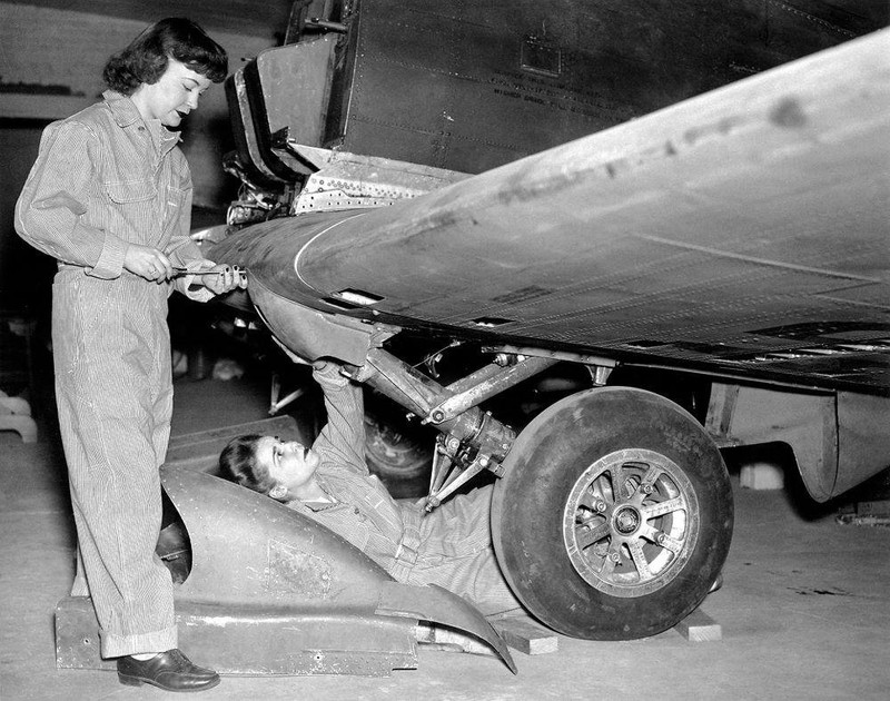 Stephens students learn aircraft maintenance at the first collegiate aviation program in the United States. 