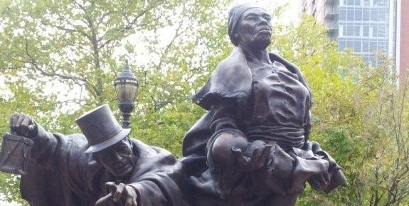 Statue of Thomas Garrett and Harriett Tubman