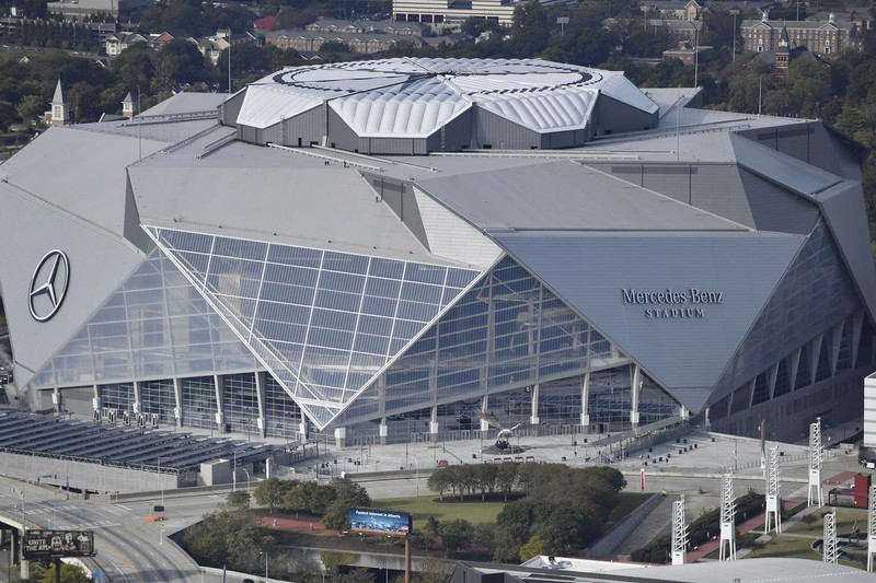 New Falcons Stadium. Mercedes-Benz Stadium