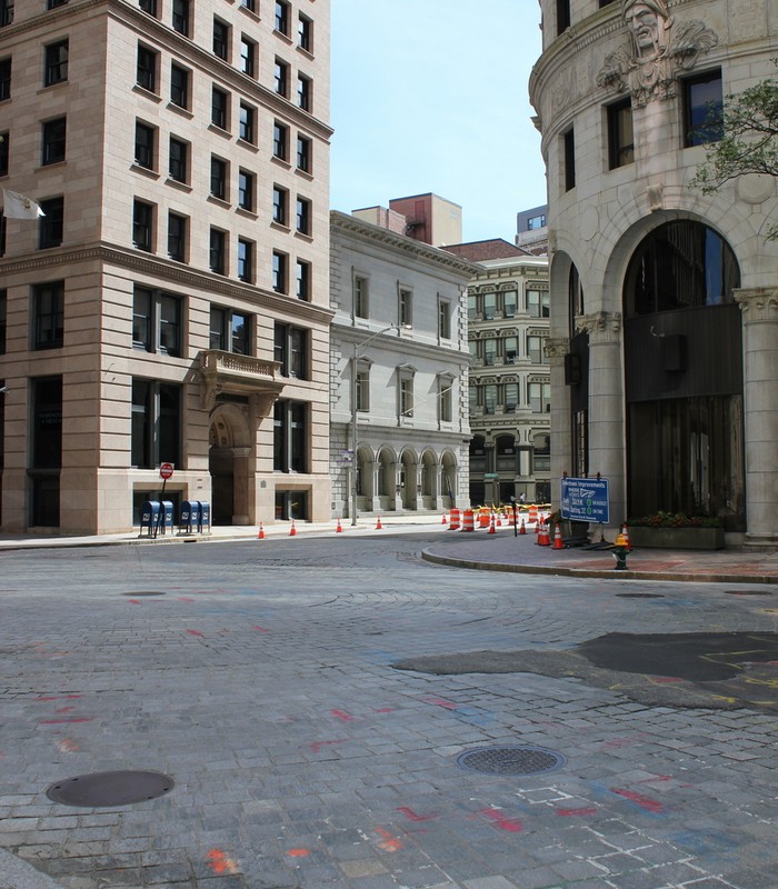 2016 Photo of the U.S. Customshouse, now dwarfed by taller buildings.