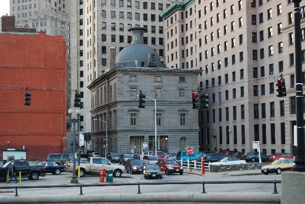 2007 Photo of the U.S. Customshouse, with the dome top visible.