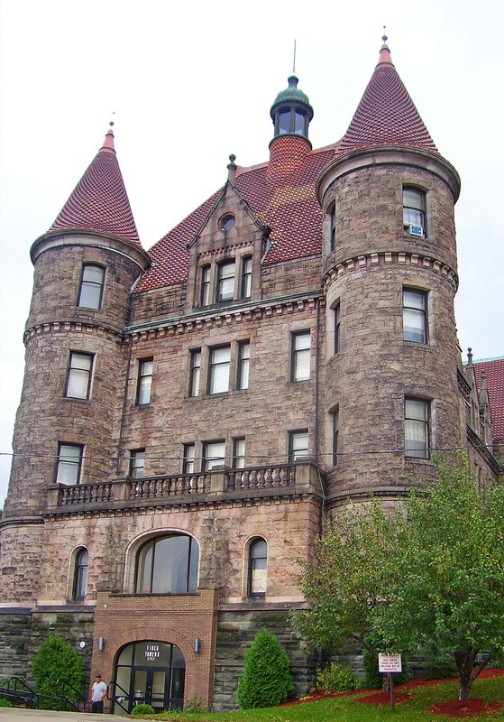 The Finch Building is a fine example of Renaissance Revival architecture and is significant for its association with the International Correspondence School and the coal industry.