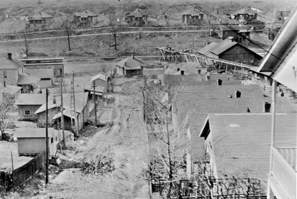 Image of Sugar Creek Coal Company housing. These houses would late be replaced during the "New Deal" by one of the first housing developments in U.S. history.