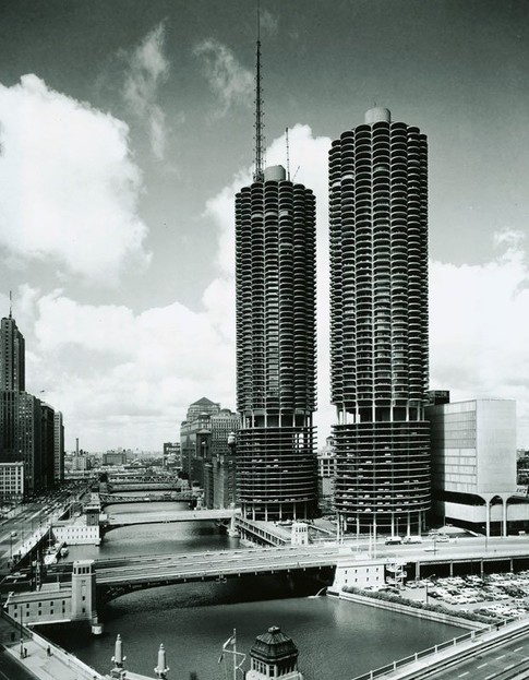 Early photo of Marina City.