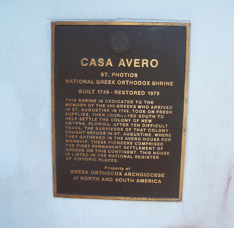 Plaque located on the Avero House. Credit: Ebyabe, WikimediaCommons