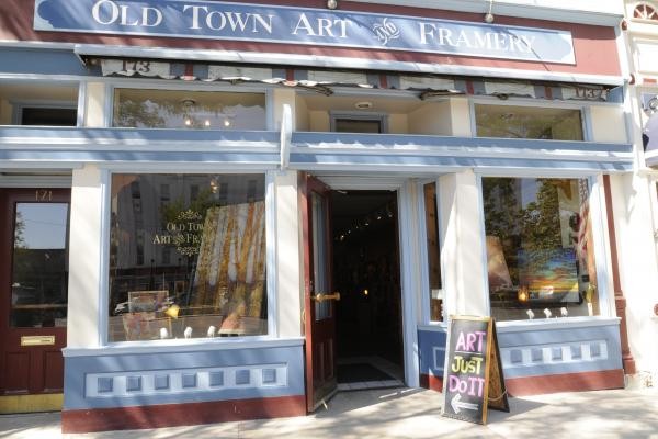 Old Town Art and Framery: the current shop in the building where Robert Miller was shot and killed in 1905.