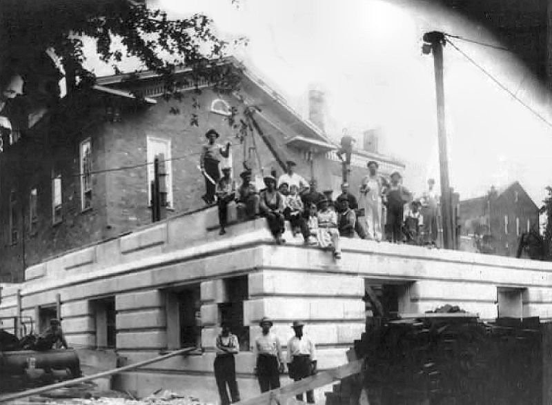 The 1916 section during construction.  