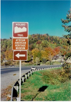 Sign that leads to the museum.