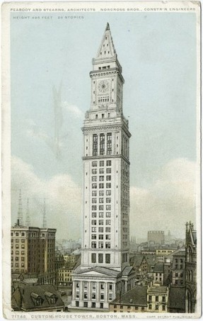 The Custom House in 1915 with the clock tower addition. At this point, the Custom House was the tallest tower in Boston. Source: WikiMedia Commons (used with permission) https://sk.wikipedia.org/wiki/S%C3%BAbor:CustomHouseTower_Boston_DetroitCo.jpeg