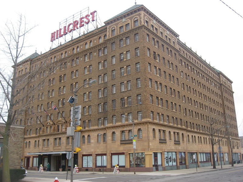 The Hillcrest Hotel