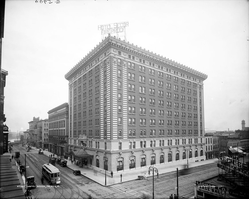 The Hotel Secor in the 1900s.