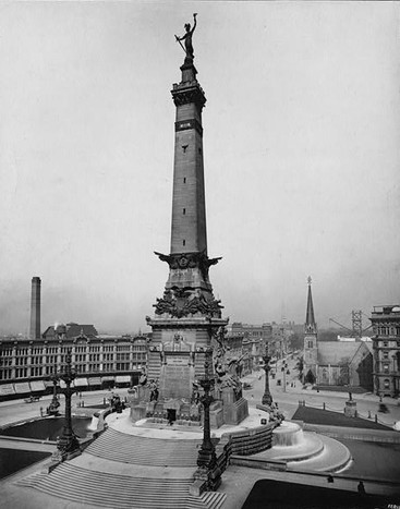The Soldiers' and Sailors' Monument in Indianapolis about 1898. Historic American Buildings Survey PHOTOCOPY: EXTERIOR, SOUTH ELEVATION, c. 1898 HABS, IND,49-IND,16-3 Number three in a series of 15 photos of the Soldiers' and Sailors' Monument, Indianapo