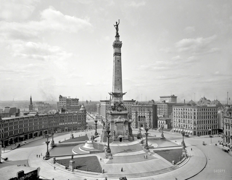 Soldiers & Sailors Monument, 1907