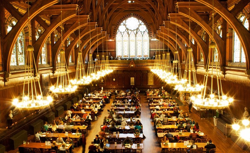 Students sitting inside of Annenberg Hall